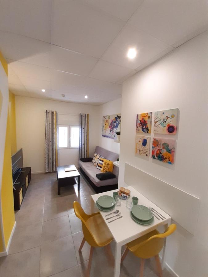 אליקאנטה The Yellow Corner Apartment מראה חיצוני תמונה
