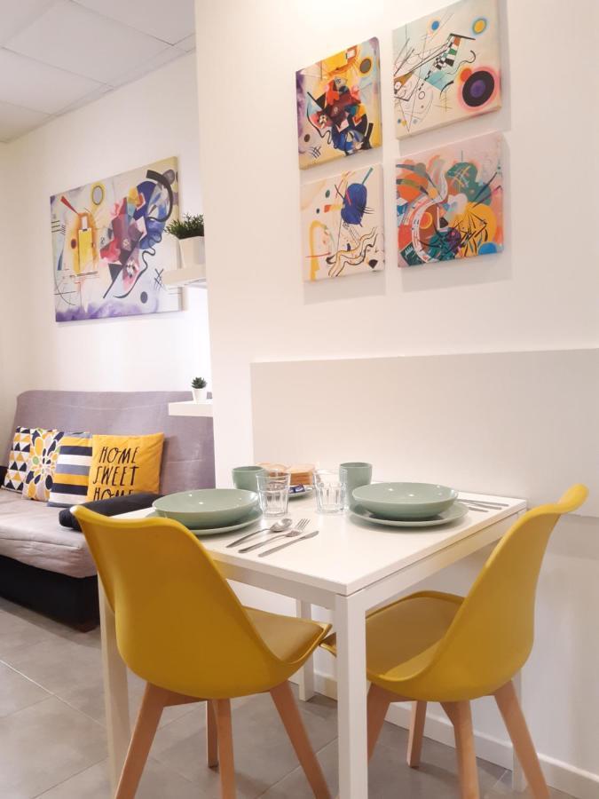 אליקאנטה The Yellow Corner Apartment מראה חיצוני תמונה